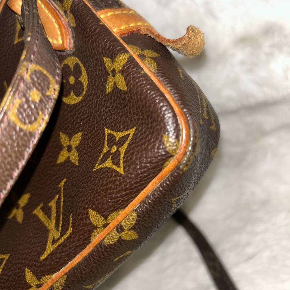 Louis Vuitton Monogram Marly Bando - Picture 10 of 16